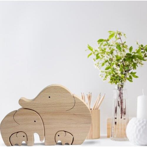 Wooden Mother and Child Elephants Exquisite Handcrafts Office Living Room Desktop Decor Animal Figurines for Mothers Day Gift