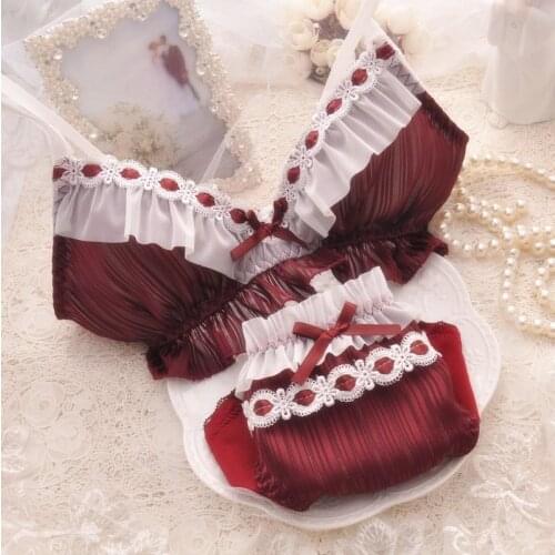 Girl Teen Underwear Wire Free Ultra Thin Panties and Bra Set Kawaii Lingerie Bra for Teen Lolita Style Brassiere and Panty 2020