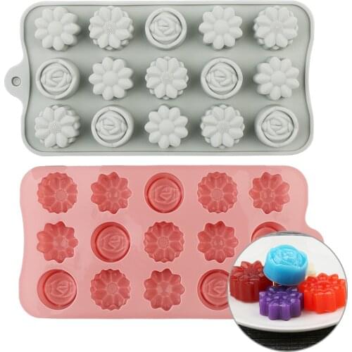 New Silicone Chocolate Mold 15 Cavity Silicone Flower Rose Chocolate Cake Soap Mold Baking Ice Tray Mould Cake Tools