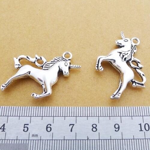 4pcs Charms Running Horse Tibetan Silver Color Pendants Antique Jewelry Making DIY Handmade Craft For Necklace Accessories