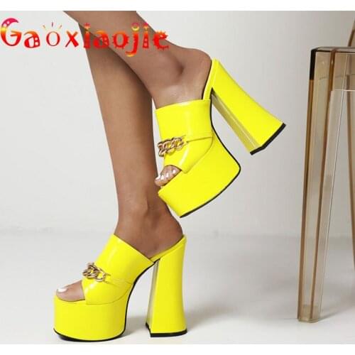 2021 Summer Elegant Womens Slippers Fashion New Metal Chain Decoration High Heel Shoes Platform Model Stage Show 14CM Sandals