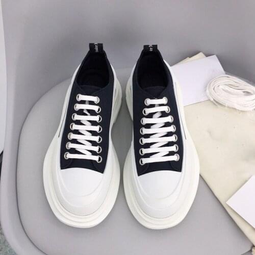 Nazar with the 2021 early spring new McQueen thick-soled small white shoes womens sneakers low-cut casual muffin shoes