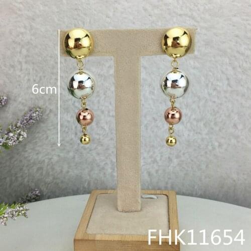 Yuminglai FHK11654 Jewelry Accessories Classical Trendy Hollow Superior Fashion Dubai Quality Earrings for Women