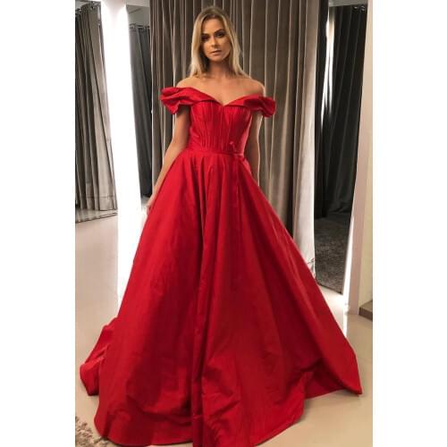 2020 Princess Off The Shoulder A Line Prom Evening Dresses Satin Sweep Train Red Prom Gowns For Special Occasion Wear