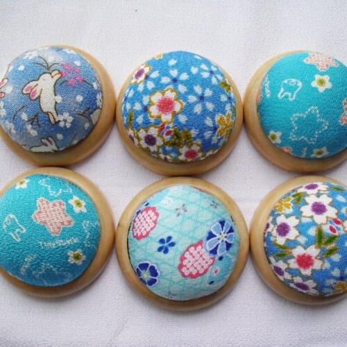 Free shipping 20pcs/lot Needle Pin Cushion handmade DIY Handcraft Tool for sewing needlework Wooden base cross stitch E01-0-23