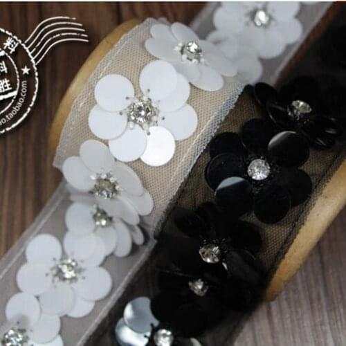 2Yards Sequin Flower Lace Collar 3D Exquisite Handmade Beads Lace Crystal Ribbon Pearl Trim Applique Wedding Dress Accessories