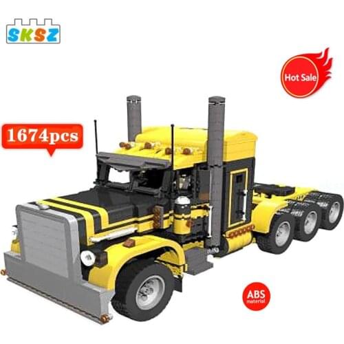 DIY Bricks Simulation Peterbilt-379 Heavy Container Truck Model MOC Building Blocks high-tech Car Kid Toys Children for Boys Gif