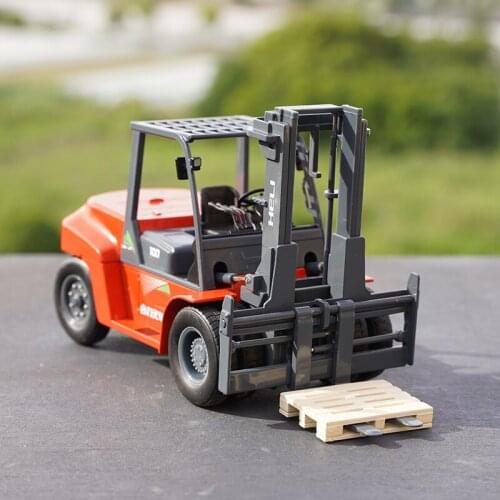 Diecast Alloy 1:25 Heli G Series 10 Tons Internal Combustion Balance Heavy Forklift Machinery Model Collection Display Truck Toy