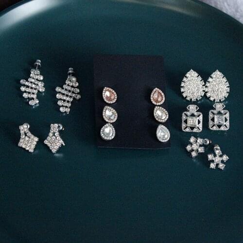 Fashion Simple Womens Super Flash Short Petals Sweet Drops Geometric Net Red Temperament Earrings 2021