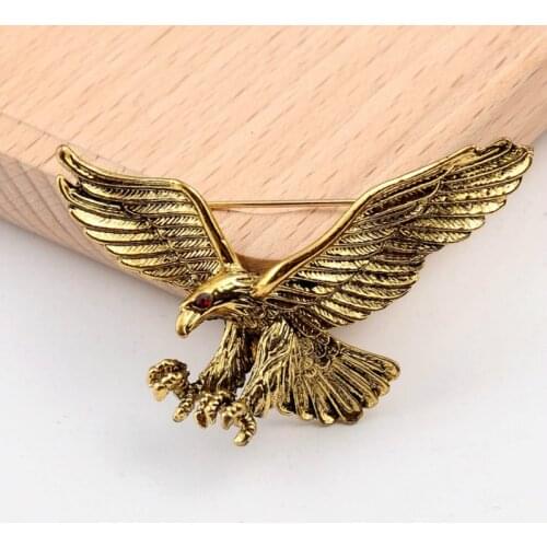 New Retro Fashion Eagle Brooches Animal Badge Mens Suit Collar Lapel Pin Gold Alloy Metal Jewelry Luxury Men Gifts Accessories