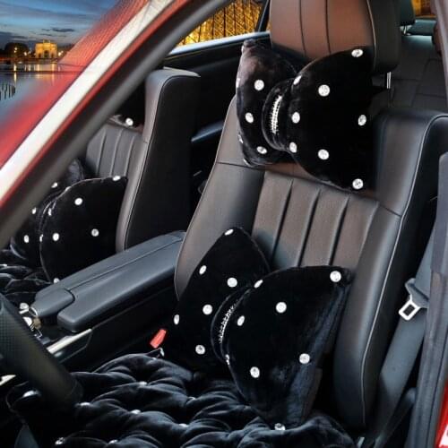 Winter Pearl Diamond Car Headrest Pillow Rhinestone Neck Pillow Seat Back Support Plush Cushion Lady Girl Auto Car Accessories