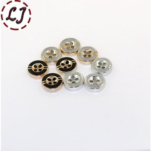 Free shipping 30PCS/LOT white black 4-Holes round T-shirt Button 12mm resin button plastic buttons sewing accessory scrapbooking