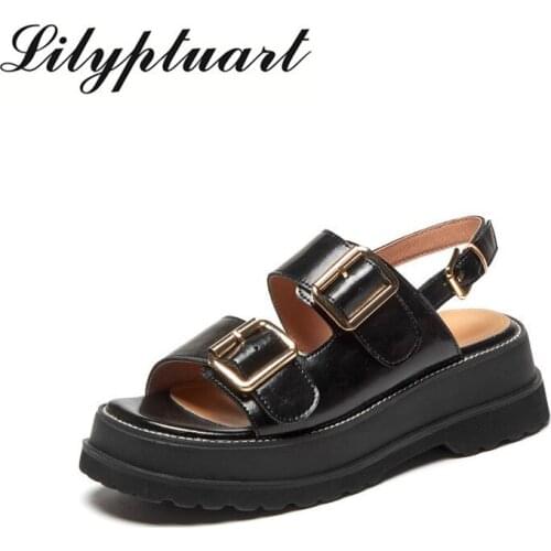 In The Summer of 2021 Womens New Leather Thick Heel Sandals Are Casual, Comfortable Wear-resistant and Non-slip Sandals