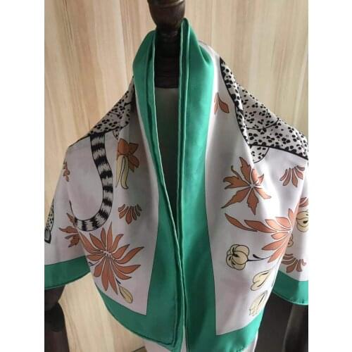 2021 new arrival winter spring classic leopard 100% real silk scarf twill hand made roll 90*90 cm shawl wrap for women lady