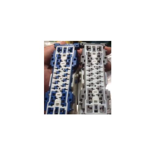 Car connector FOR body fuse box control module plug USED