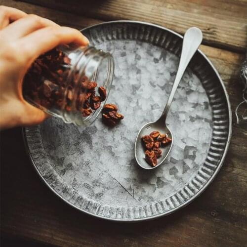 Nordic Style Retro Dining Plate Metal Dessert Plate Nut Fruit Cake Tray Snack Kitchen Plate Western Steak Kitchen Plate