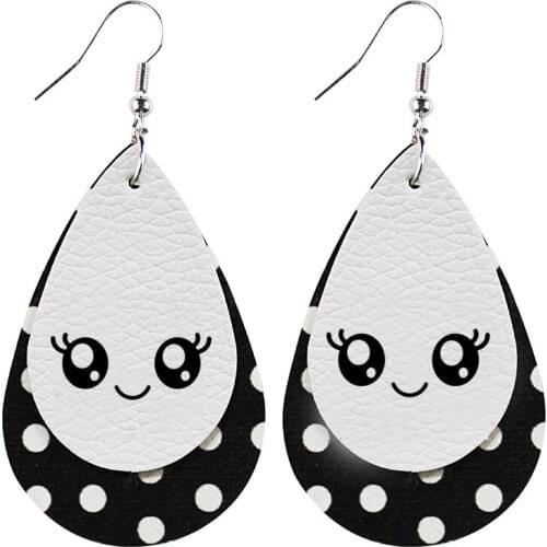 Popular Facial Expression Eyelash Pattern Print Earrings 2021 Faux Leather Earrings Stock