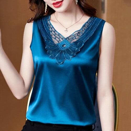 2021 Summer Fashion Lace patchwork Embrodery Simple Satin Inside Take Outside Wear V-neck Vests blue Black Tops