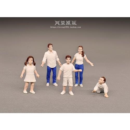 Anime Figure Family Member Boy Girl Fairy Garden Miniature Accessories Crawling Doll Action Figure Figurine Model Ornaments Toy