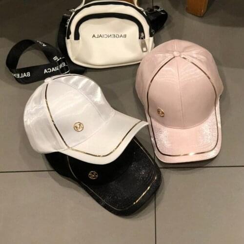 Outdoor Fashion Glitter Baseball Cap M letter Silk Summer Hats For Women Men Satin Sold Snapback Sunhat Casual Sport Sequin Hats