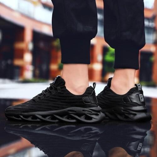 Men Tennis Shoes 2020 Newest Outdoor Breathable Comfort Non-slip Jogging Sport Shoes Male High Quality Trend Sneakers Cheap