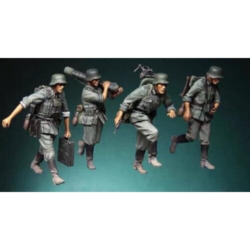 1/35 Resin Model Figure GK ,4 Figures , Unassembled and unpainted kit