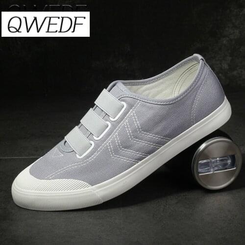 2019 New Summer Ladies Canvas Shoes Breathable Casual Shoes Ladies White Black Solid Color Couple Shoes Flat Bottom W1-59