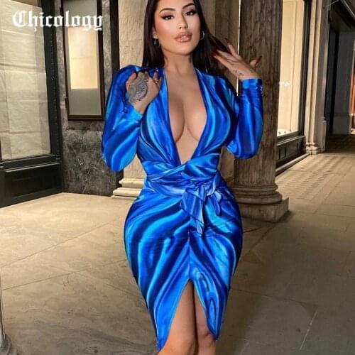 Chicology Women Autumn And Winter 2021 Gradient Printed High Waist Belt Deep V-Neck Long Sleeve Soft Casual Irregular Dress