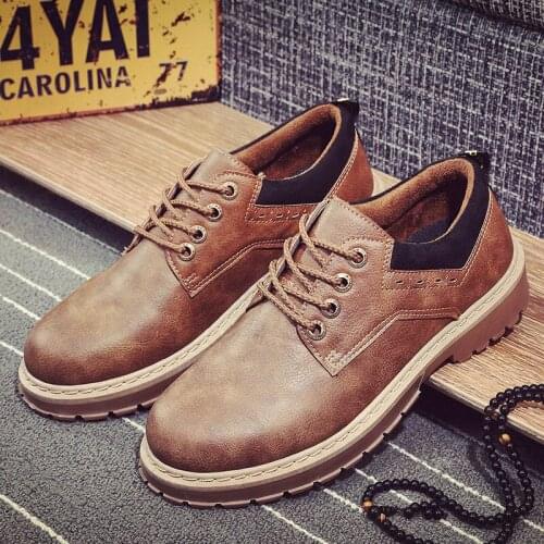 Autumn and winter new mens shoes fashion tooling shoes trend mens work shoes casual shoes big shoes outdoor mens shoes