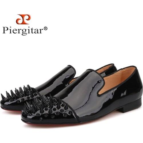 Piergitar 2018 new Black Patent leather men loafers with Black long and short rivet toe Fashion Prom and Party men flats shoes
