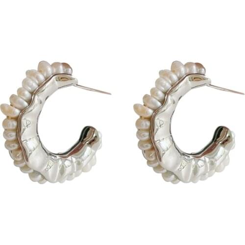 French retro pearl earrings new irregular wavy fold circle earrings earrings