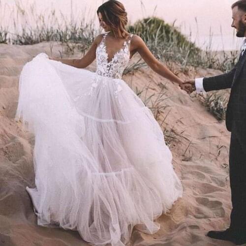 Eightree White Boho Wedding Dresses Lace V Neck Robe de Mariage Romantic Vintage Bride Dress Beach Wedding Gowns Floor Length