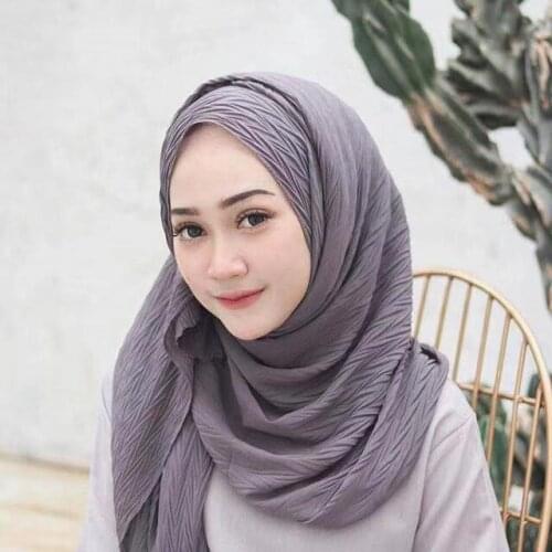 Malaysia Long Wrikled Shawl Scarves For Women Bubble Chiffon Crinkled Muslim Hijab Turban Headscarf Plain Colour Islamic Voile