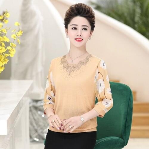 Womens Spring Autumn Lace Floral Printing Knit Sweater Female Middle Age Mother Lace Embroidery Knitted Tops