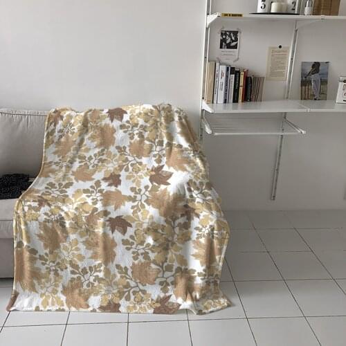 Autumn Retro Maple Leaf Home Blanket High Quality Bedroom Living Room Sofa Blanket Lounge Hotel Travel Portable Soft Blanket