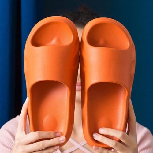 Bathroom Shower Slippers Non-Slip Thick Sole Sandal For Women Men Beach High Heels Shower Thick Soft Sole Indoor Shoes