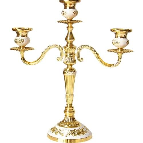 Silver/Gold/Bronze/Black 3-Arms Metal Pillar Candle Holders Candlestick Wedding Decoration Stand Home Decor Candelabra