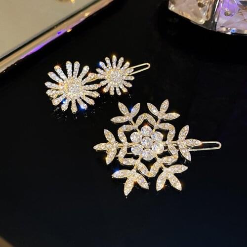 MOGAKU Classic Snowflake Hairpins Fashion Crystal Rhinestone Barrettes for Women Shing Hair Clips Girls Party Wedding Jewelry