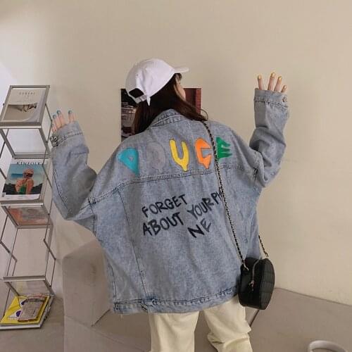 Womens Denim Jacket Cartoon Letter Printing Vintage Crop Jacket Spring Korean Cotton Fashion Casual Oversized Denim Jacket
