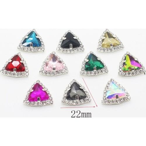 Shiny triangle handicrafts 10pcs Rhinestone sewing decorative buttons DIY holiday party creative handmade Production wholesale