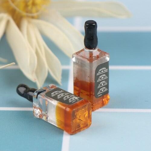 Mini Resin Bottle Simulation Wine Bottle Model Toys for 1/12 Doll house Miniature Accessories Doll House Decoration
