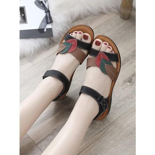 Mother Shoes Sandals Womens Summer Flat Bottom Soft Bottom Women Middle-aged Grandmother Old Non-slip Comfortable Leather