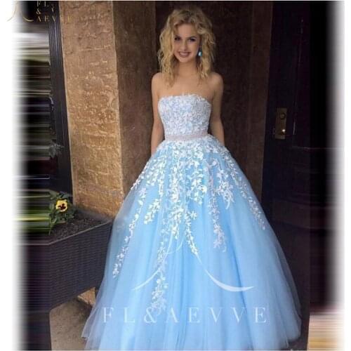 Fashion Sky Blue Tulle Strapless Evening Dresses White Appliques Special Occasion Prom Gowns Beading Sashes Women Party Dress