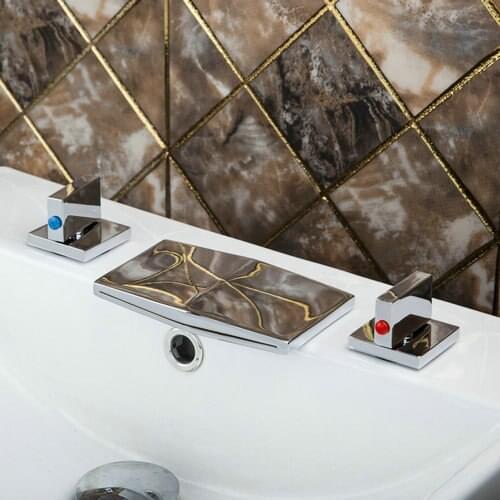 Hot/Cold Bathroom Brass Deck Mounted Bathtub Filler Faucet Chrome Handshower17A Shower Brass Faucet,Mixers &Taps