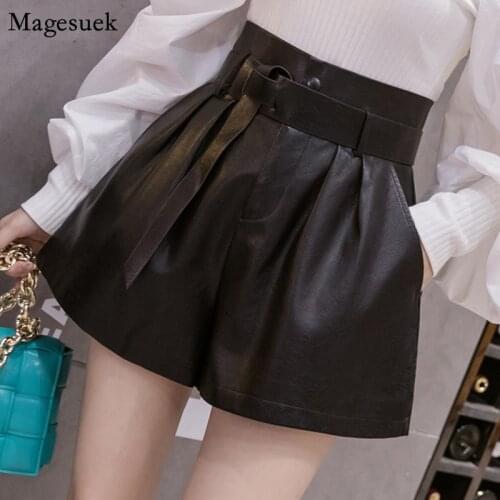 New Autumn Winter PU Leather Shorts Women High Waist Loose Wide Leg Short Women Shorts With Belt Casual Black Short Mujer 12242