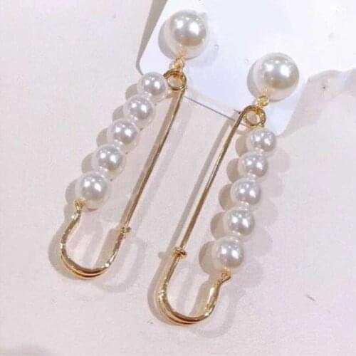 Network, a popular fashion personality trendsetter pin Pearl Earrings Fashion exaggerated Earrings