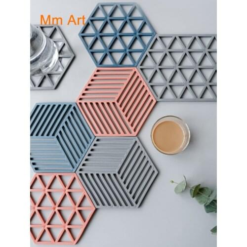 Nordic Style High Temperature Resistant Silicone Thermal Insulation Pad Coaster Non-Slip Placemat Spacer Scald Preventing Met