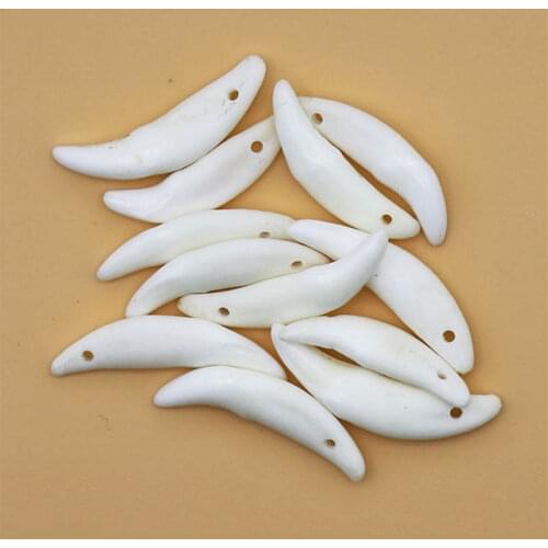 20PCS Fangs Amulet Pendants for Man 45-46mm 47-48mm 49-50mm Bleached White Color TBP5845