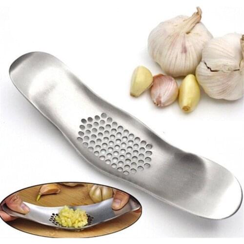 Garlic Press Grinding Slicer Ginger Crusher Chopper Cutter Rocker Squeezer Mincer Silicone Garlic Peeler Bottle Opener
