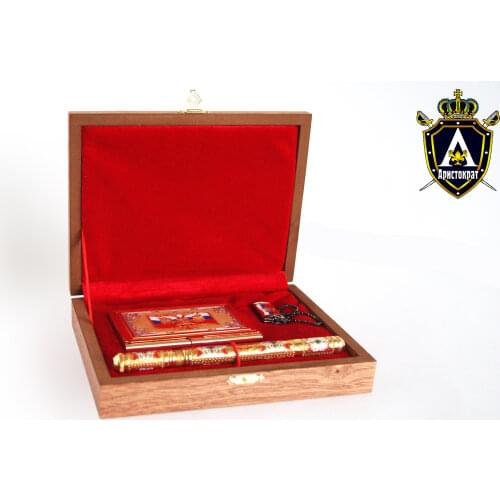 Аристократ Злат Desktop Business Card Holders